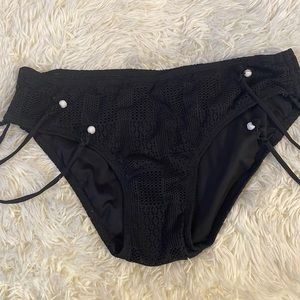 New directions black swim bottom